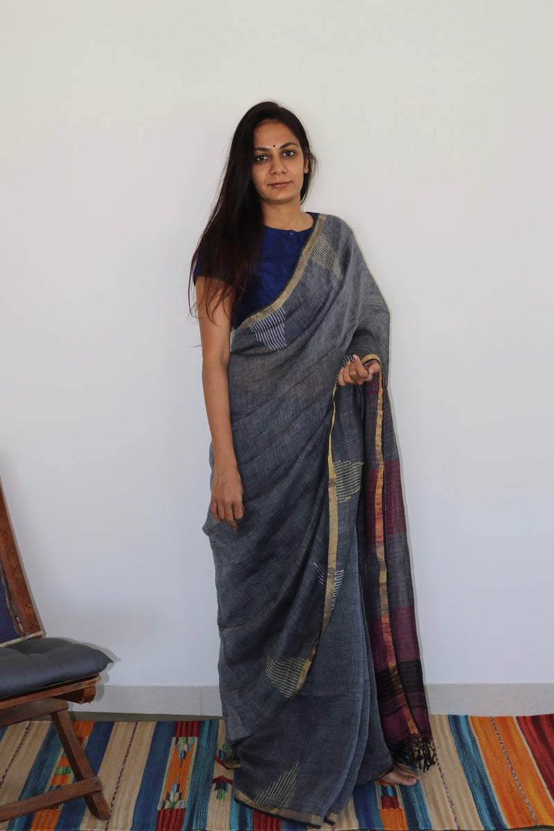 GREY LINEN SAREE