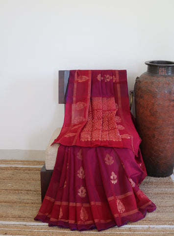 WHITE & BLUE LINEN SAREE