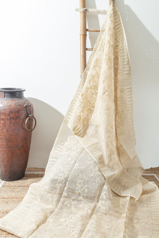 WHITE & BLUE LINEN SAREE